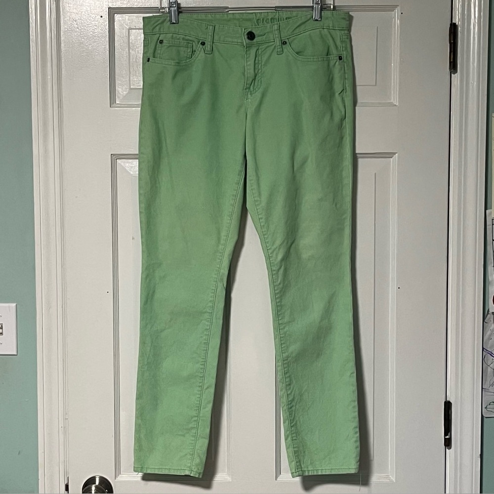 GAP women's mint green premium skinny mid-rise corduroy pants